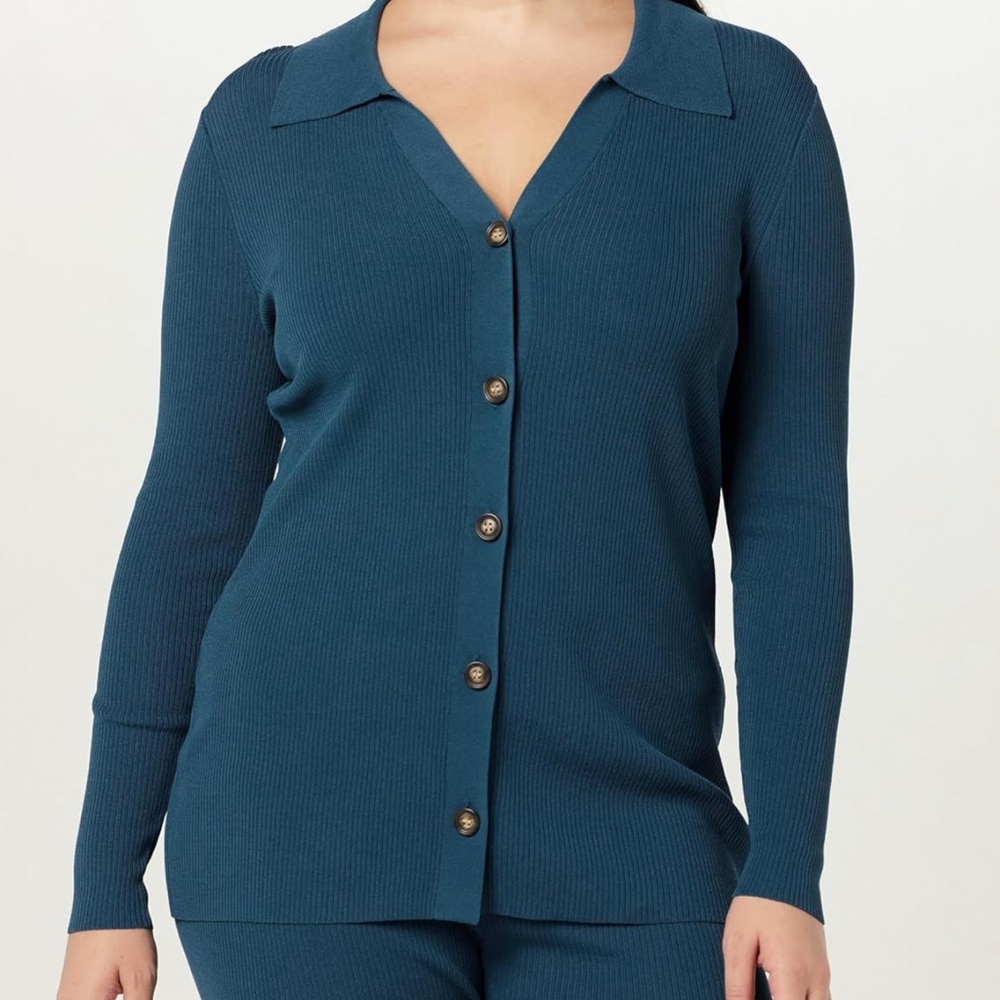 Teal Button-Up Ribbed Top - Picture 3 of 3